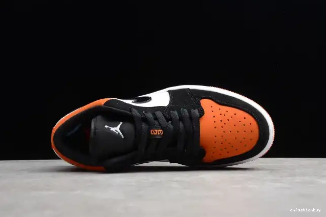 Shattered 553558-128 Low Backboard 1 Jordan Air 0504